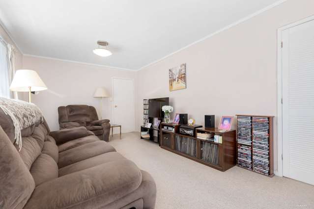 1/4 Capilano Place Glenfield_2