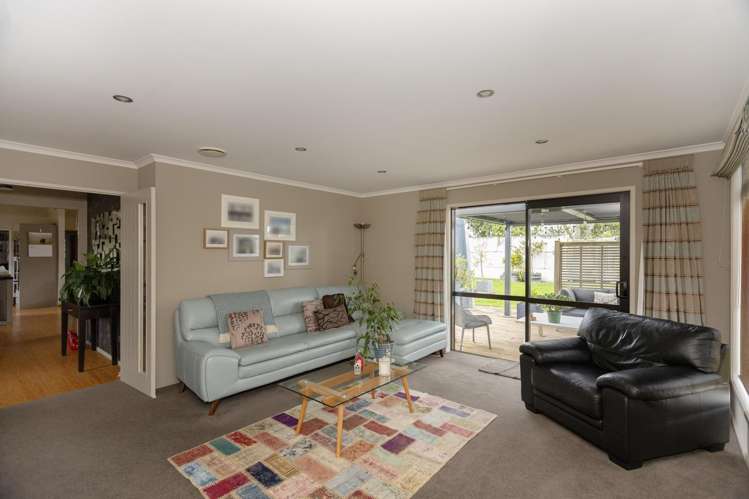 94-98 Weston Road Weston_7