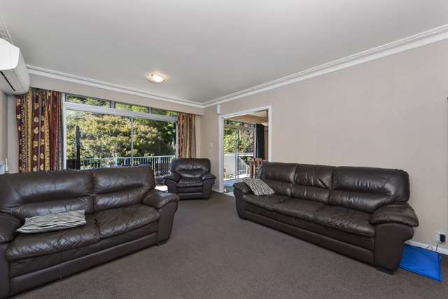 16 Chartwell Crescent Chartwell_2