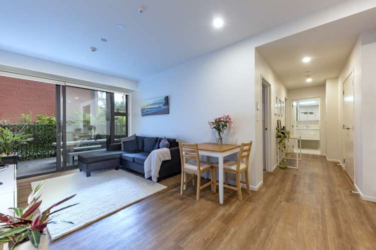 01/340g Onehunga Mall Onehunga_4