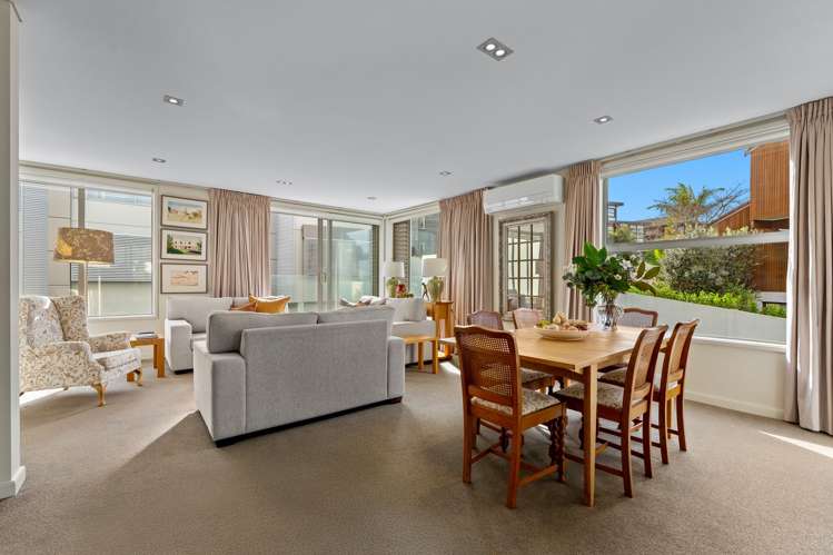 441c Beach Road Mairangi Bay_24