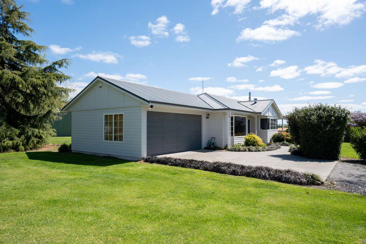 166 Mount Erin Road_2