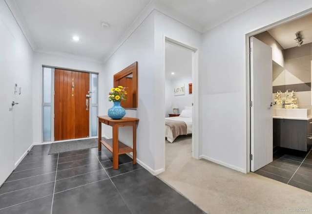 20 Viera Drive Flat Bush_2