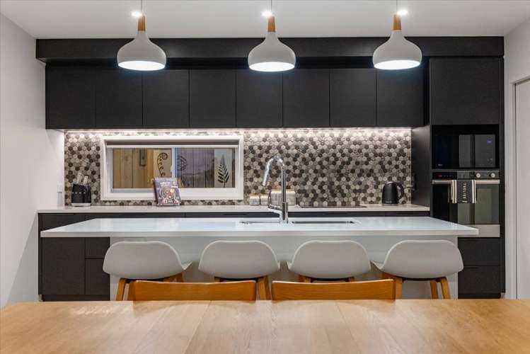 2 Laing Place Otumoetai_8