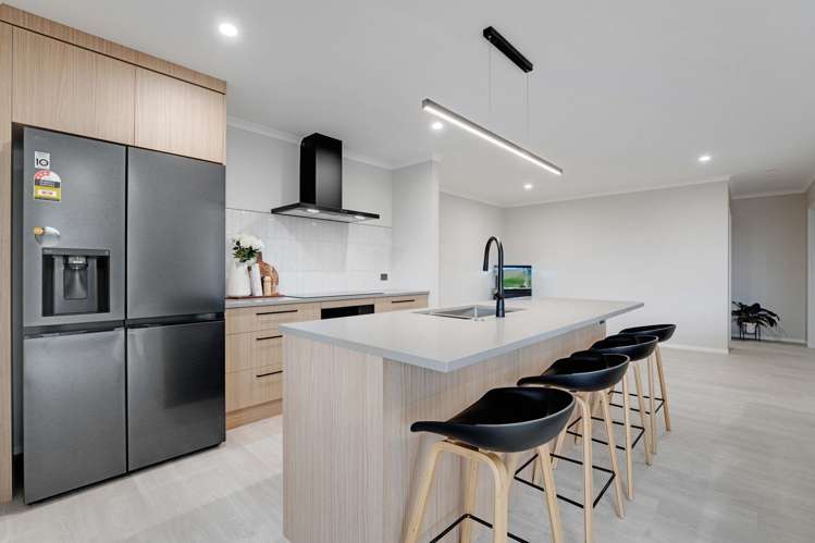 8 Dolcetto Place_1
