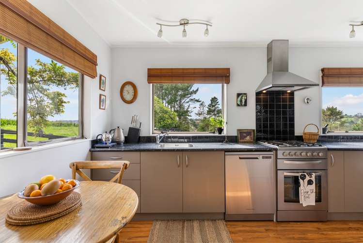 39 Mill Flat Road Riverhead_8