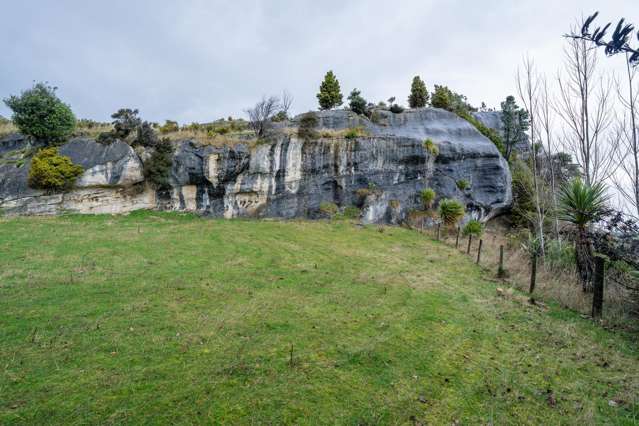 1270 Clifden Highway Orawia_4
