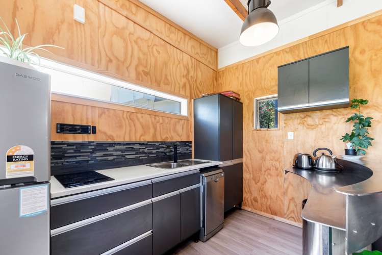 10 Cliff Road Tasman_12