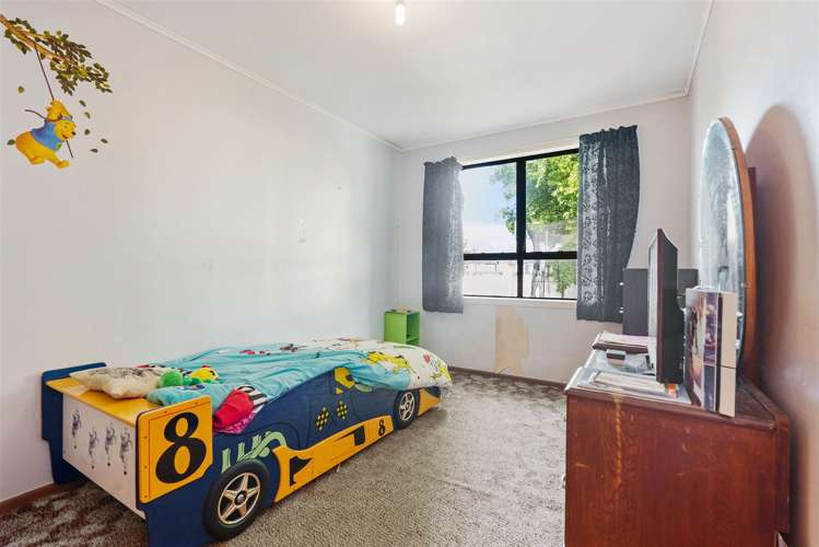 14 Rollerson Street Papakura_9