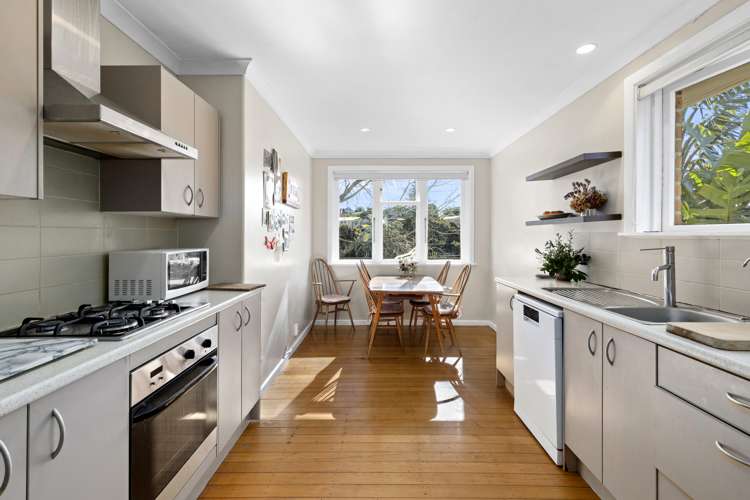 24 Philomel Crescent Bayswater_13