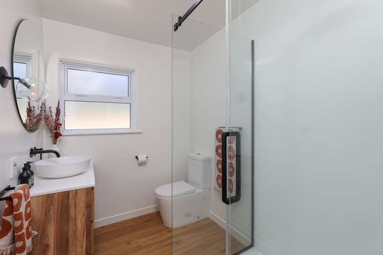 64 Russell Street Stepneyville_11