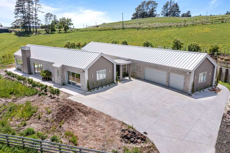 4 Myra Evelyn Grove Dairy Flat_2