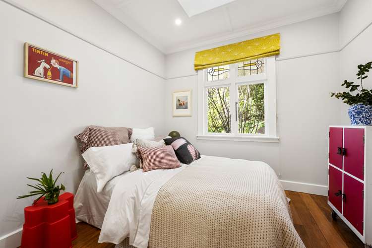 12 Liffey Crescent Island Bay_8