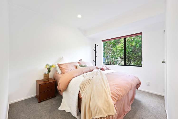 2/57 Howe Street Howick_17