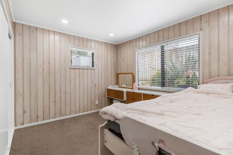 2/12 Bain Place Bucklands Beach_10