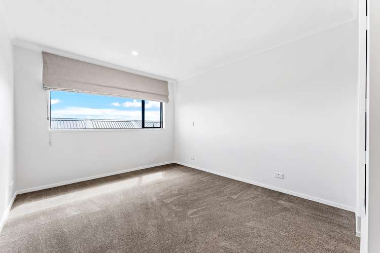 9 Seafarer Crescent Stanmore Bay_13