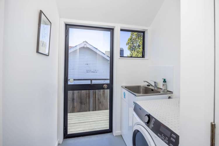 8A George Street Claudelands_23