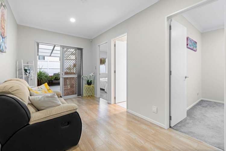 66 Charlestown Drive Flat Bush_10