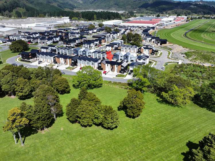 33 Leo Waikari Crescent Wallaceville_18