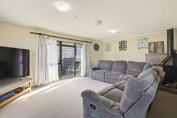 20 Arahanga Grove Maupuia_7