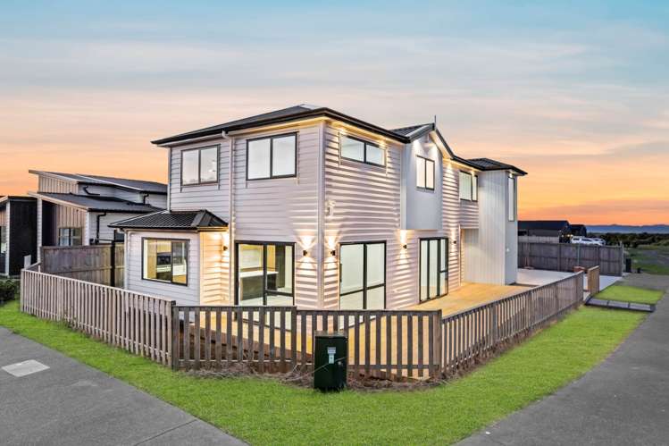 2 Whata Street Clarks Beach_10