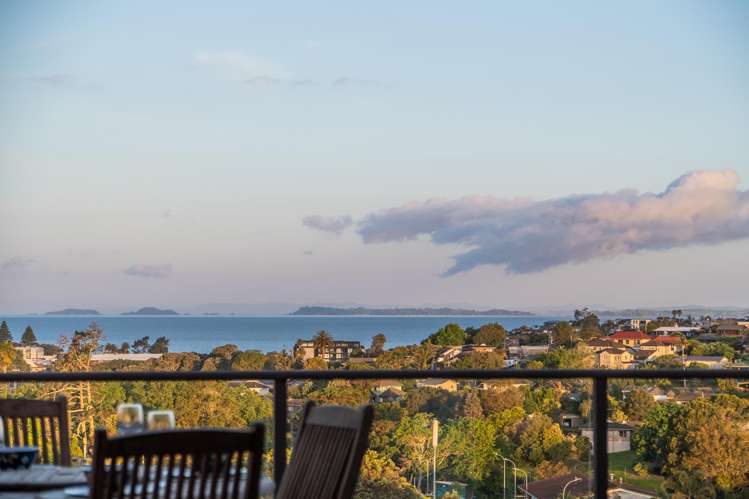 36 Montclair Rise Browns Bay_15