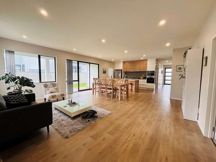 7 St Claire Road Silverdale_5