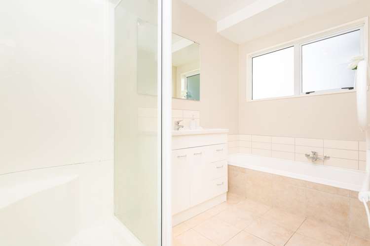 2/10 Jarrow Place Halswell_12