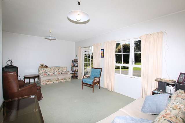 2/220 East Coast Road Forrest Hill_2