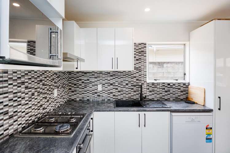 23A Rhodes Drive Kelvin Grove_14