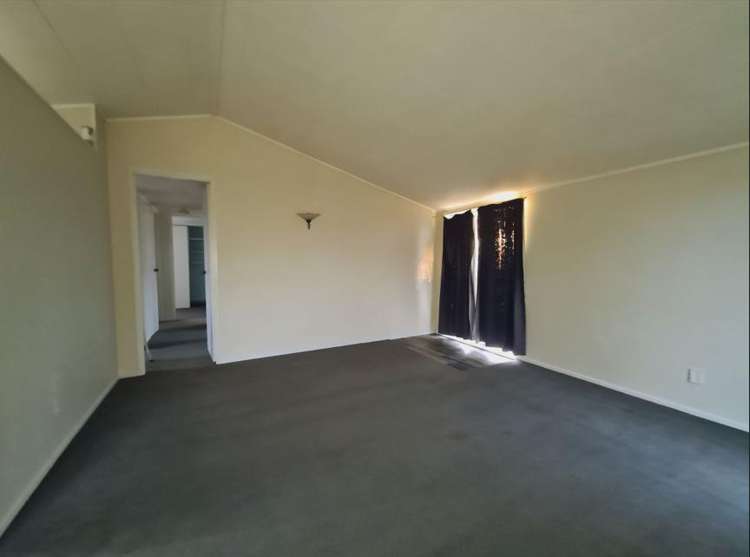 15 Dalwood Grove Highbury_5