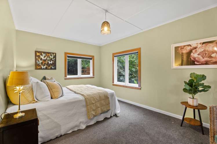222 Godley Road Titirangi_17