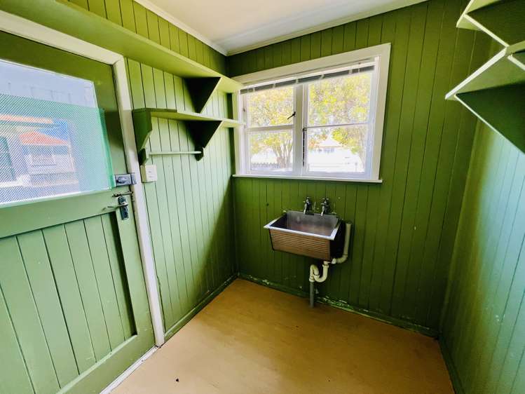 8 Victor Street Dannevirke_10