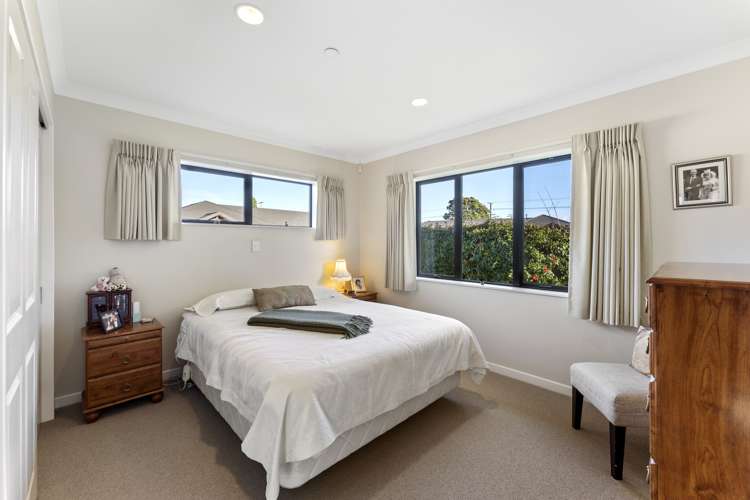 30 Ian Peter Way Otaki_13