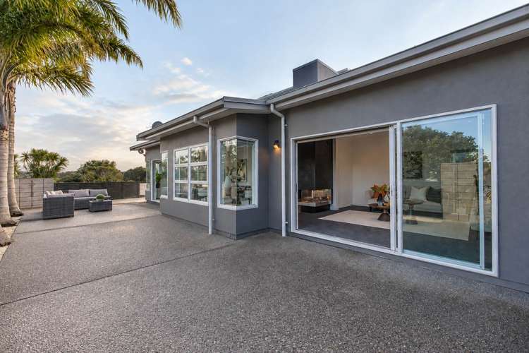 22 Stranraer Crescent Wattle Downs_17