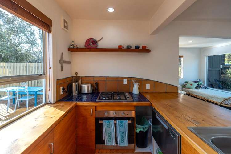 477 Sea View Road Onetangi_7