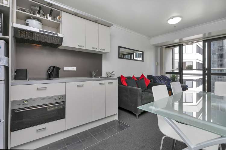 405/96 Symonds Street Grafton_2