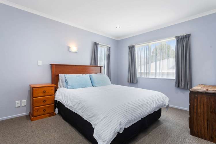 114a Archibald Road Kelston_10