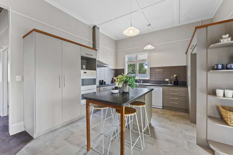 68 East Street Feilding_11