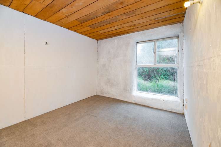 15 Old Main North Road Leithfield_17