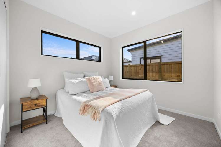 9 Tuwai Crescent Opaheke_14