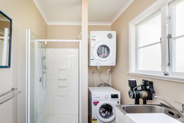 174 Maxwells Line Awapuni_21