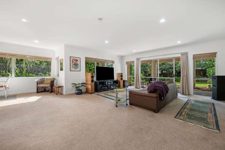 10 Mangerton Lane East Tamaki Heights_27