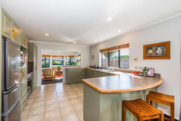 153 Milne Drive Paraparaumu_7