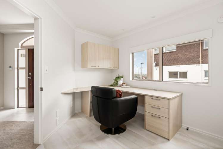 3 Seaview Road Otumoetai_13