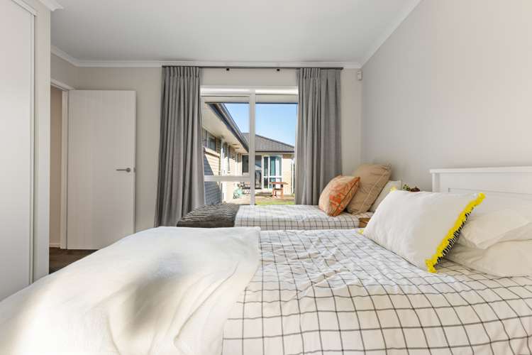 146 Puhirake Crescent Pyes Pa_12