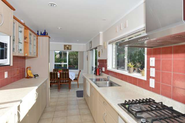 85 Newton Road Maungatapere_4