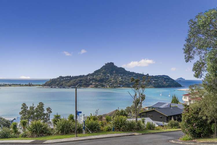 1 Hillside Lane Tairua_24