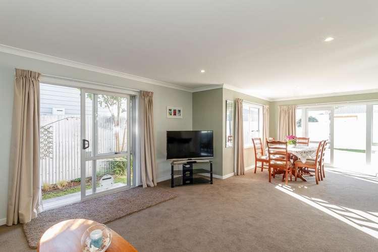 3A The Esplanade Westshore_7