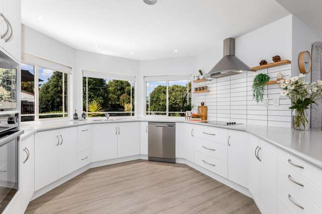 30 Galveston Grove Totara Park_4